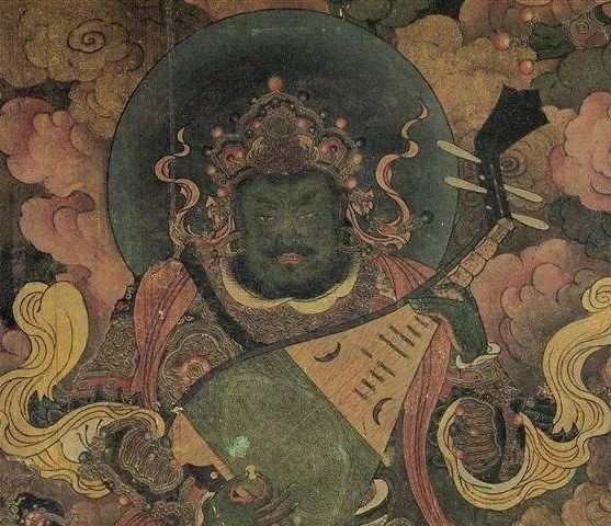 持國天王法海寺壁畫中持國天王,披甲戴盔,手持琵琶,綠色顏面,橫眉怒目