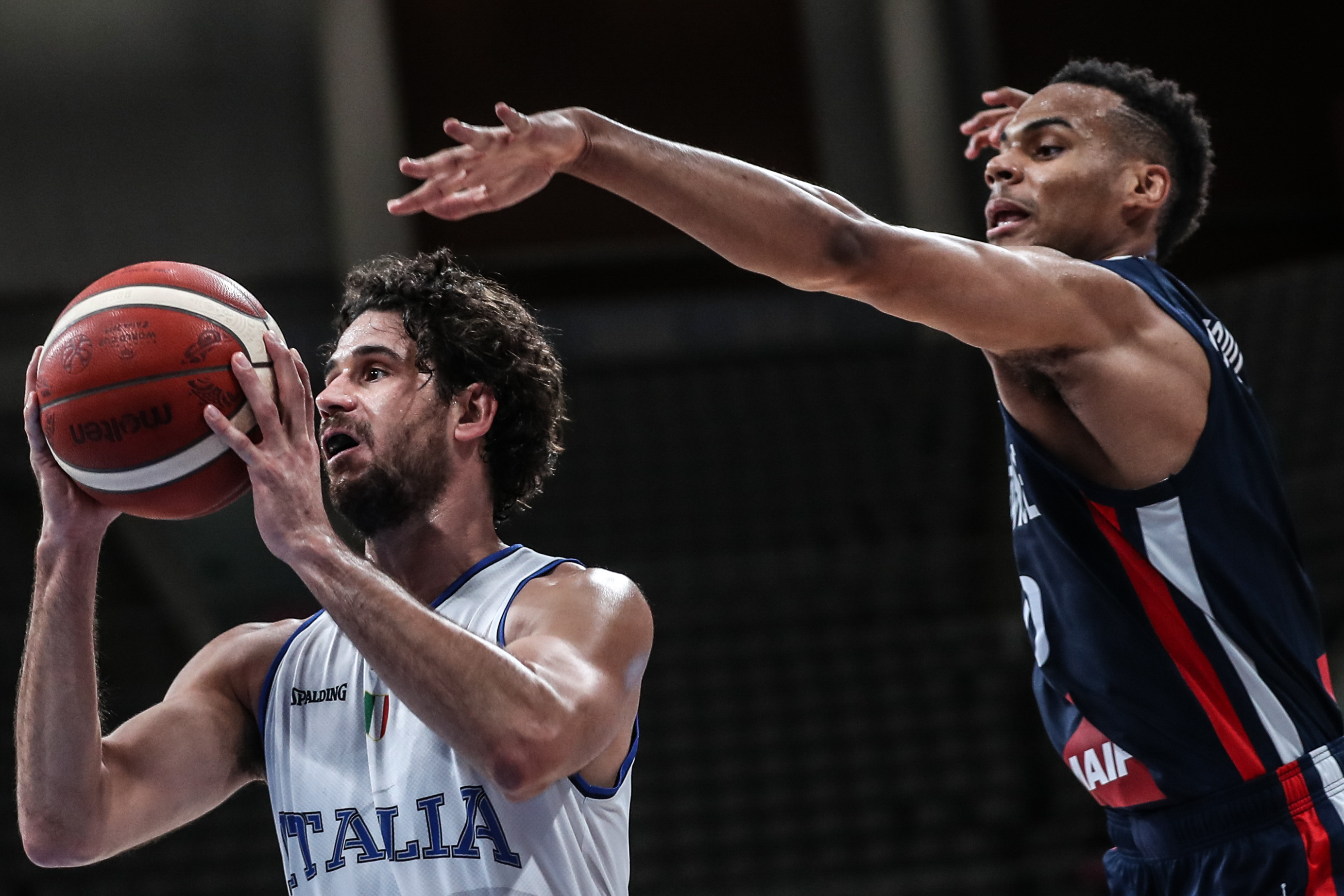 篮球——国际男篮超级争霸赛:法国胜意大利