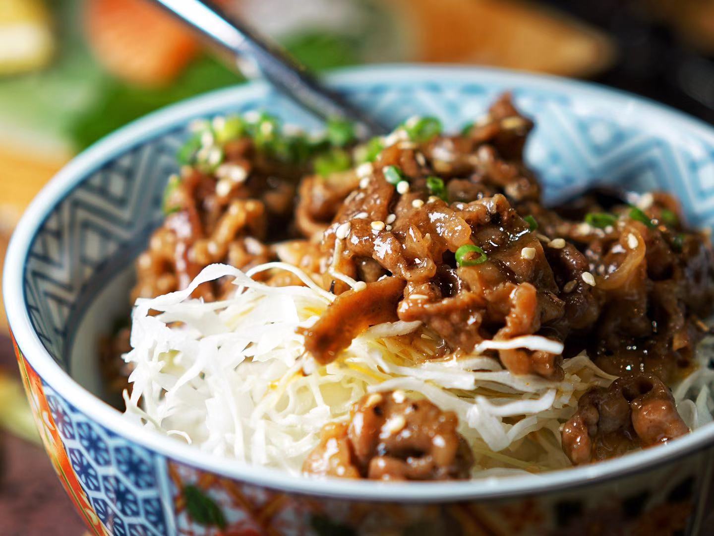 一碗销魂的牛丼饭是来自灵魂深处的慰籍