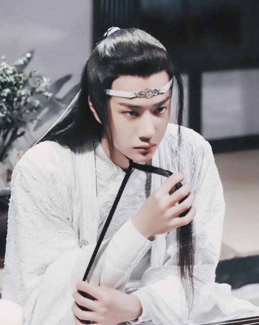 陈情令:肖战白天姑苏戏蓝湛,夜晚大战不夜天?网友:老祖很忙