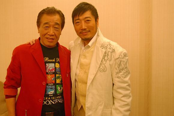 如今张帝虽然还在娱乐圈发展,不过因为年龄越来越大,人气逐渐没落