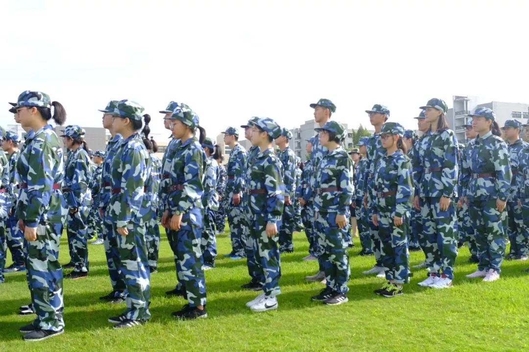 青春启幕钱塘扬帆〡杭四中2019级新生军训开营