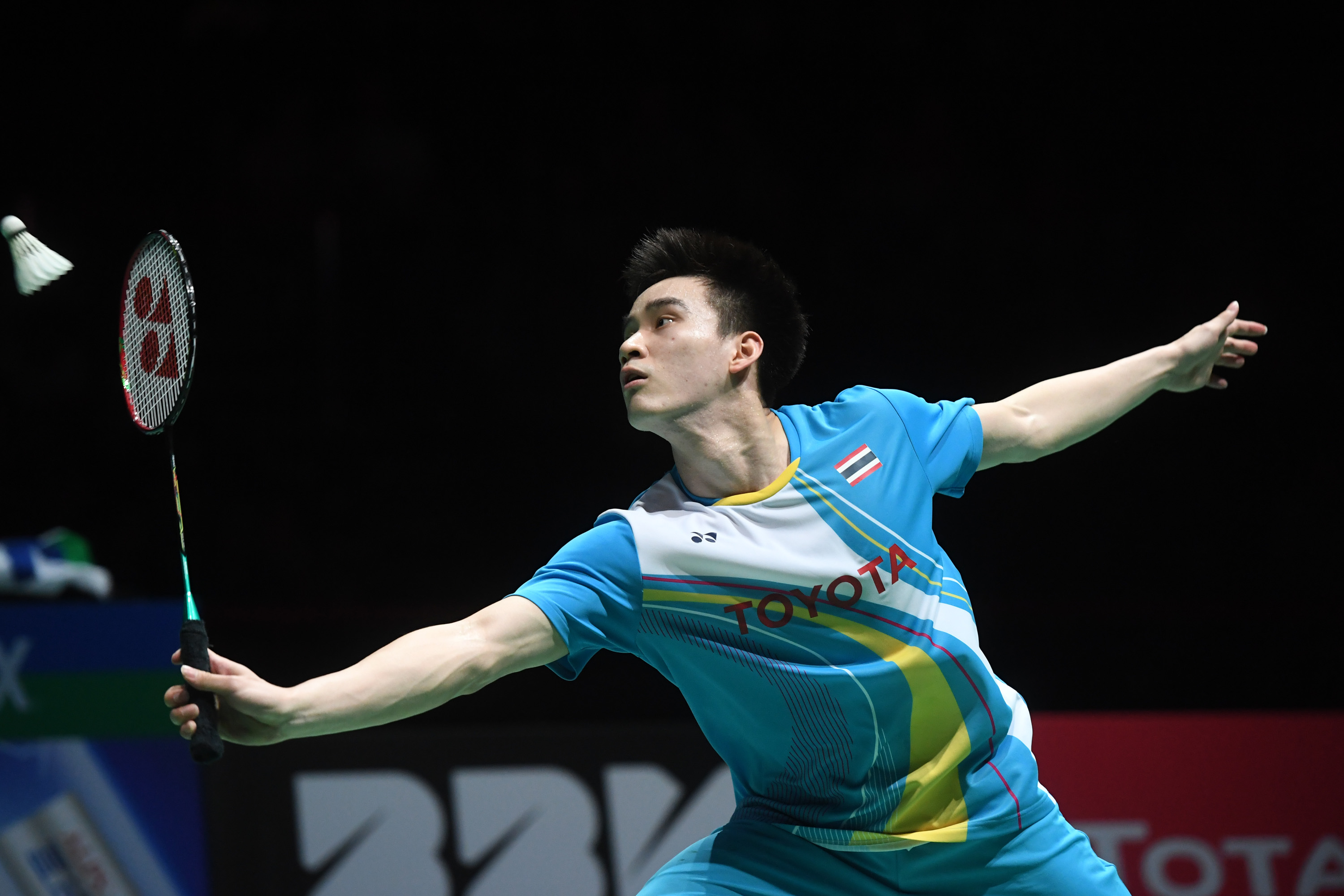 在瑞士巴塞尔举行的2019年世界羽毛球锦标赛男子单打半决赛中,丹麦