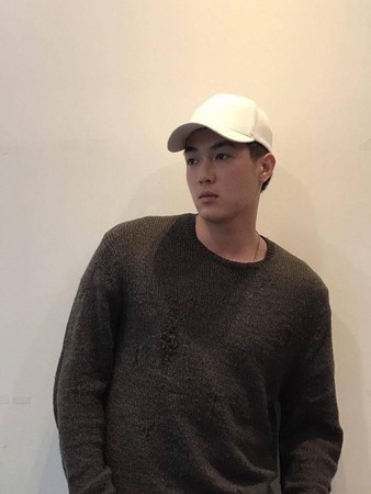 萧亚轩谈自己新男友:感谢男友陪自己疗伤,愿意为他生儿育女_黄皓