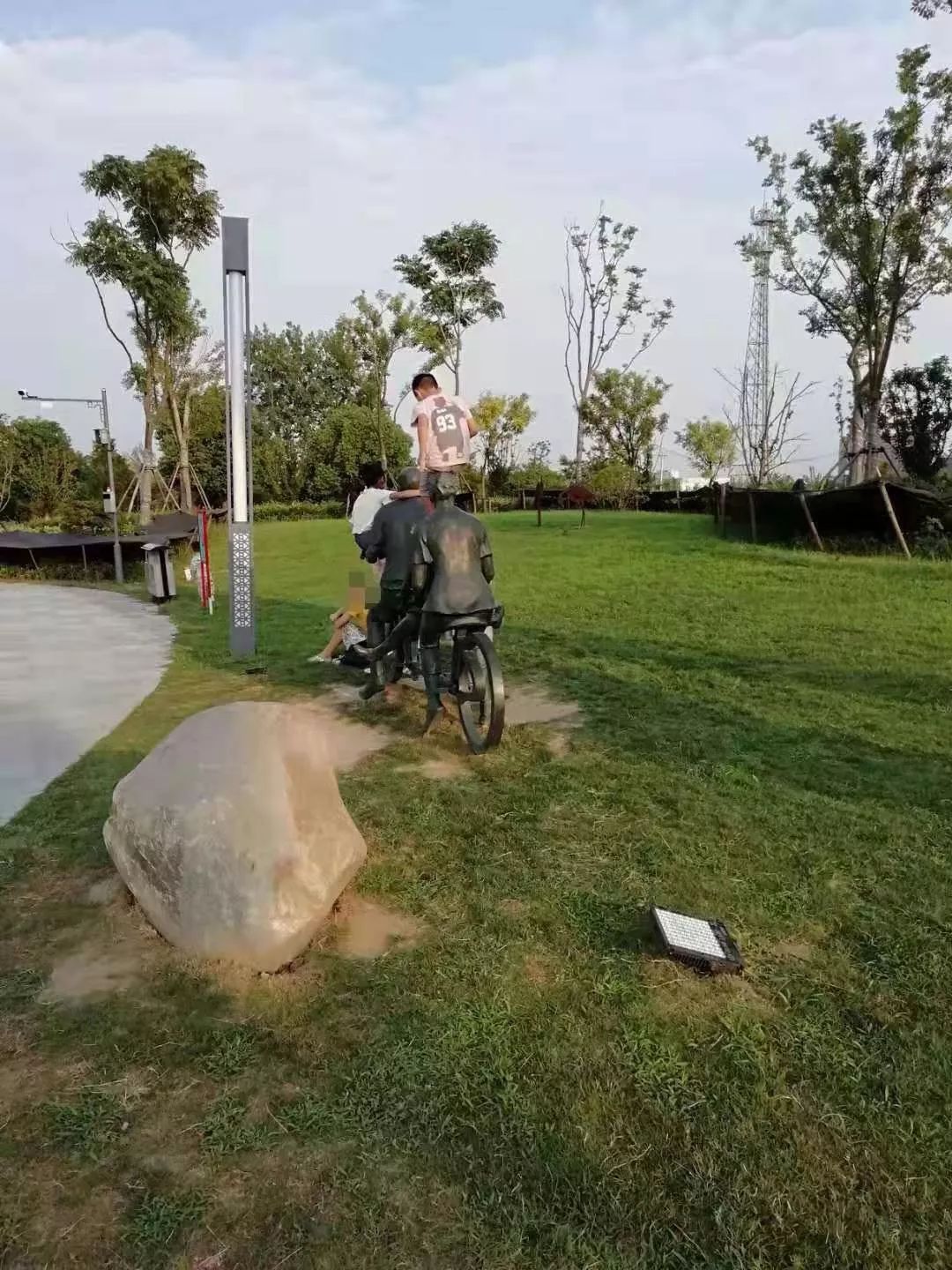 曝光發生在蒙城景區的這些行為實在讓人羞恥