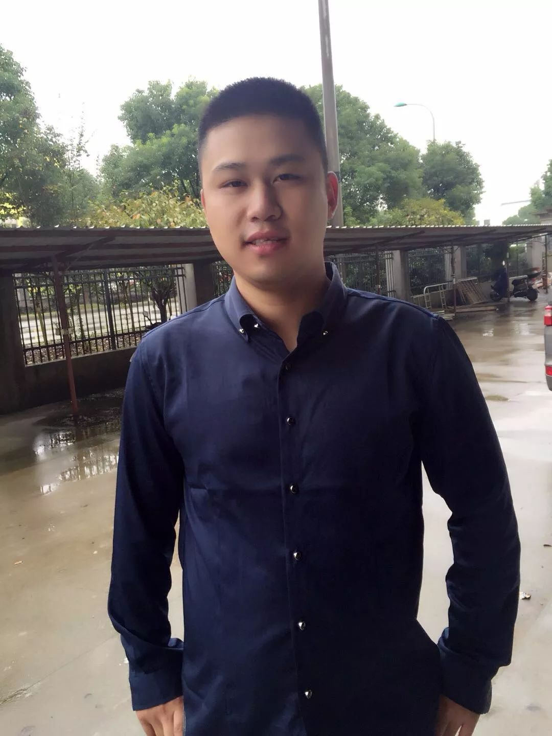 【微相亲】93年耐心稳重的帅哥(有车),期待你闯入我的世界