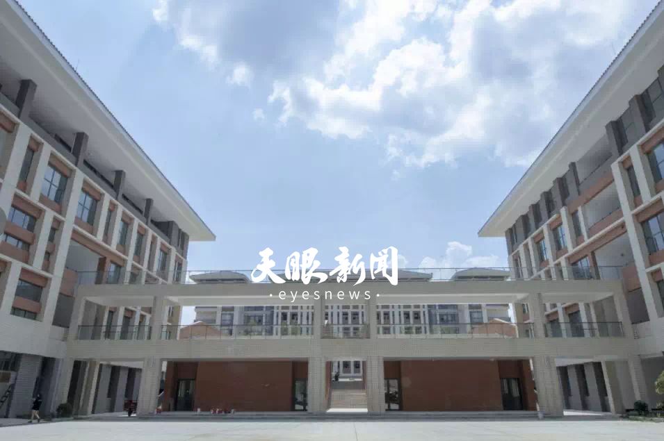 大学城迎来新成员贵州理工学院贵安校区正式启用迎来首批师生入住