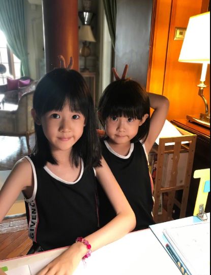 邻家有女初长成陆毅女儿贝儿近照曝光网友夸赞陆毅基因强大