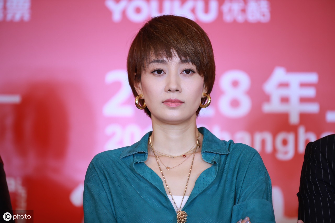 恢复单身状态的马伊琍,气场全开,魅力十足