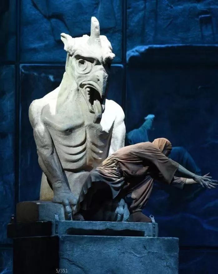 大教堂时代已经来临,你却还不知道这些关于舞台的小秘密?_巴黎圣母院