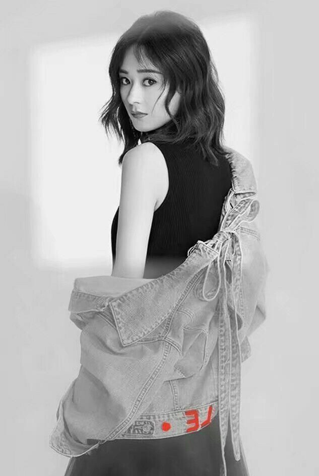 见过霸气女王范的赵丽颖吗?