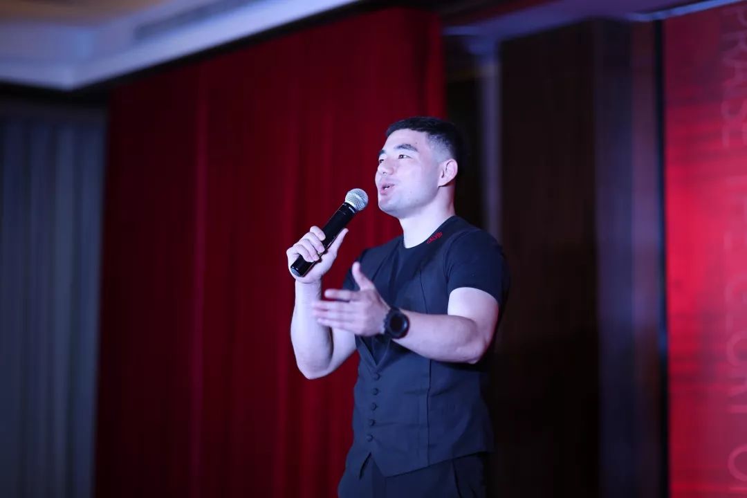 快来围观最近新区这场诗歌分享会让人印象深刻