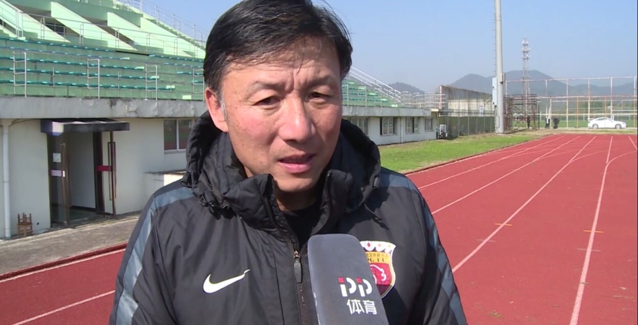 改变思路,从重用申花帮到按表现选人,亚青赛失利改变成耀东