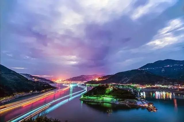 这里是长江之滨诗意奉节