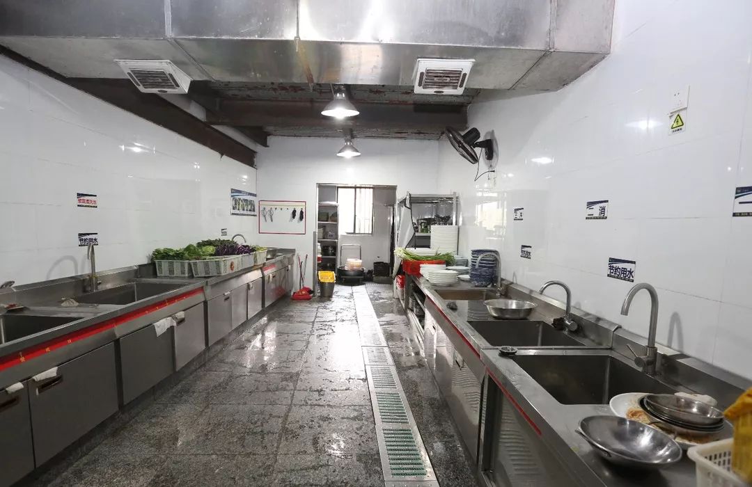 重磅紫微永康宾馆康廷云溪间等全民关注的大型餐饮单位后厨来了