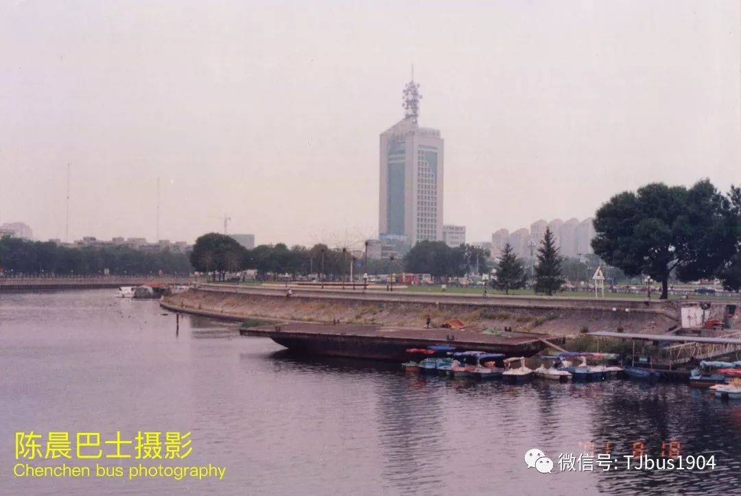 2003年历史事件图片