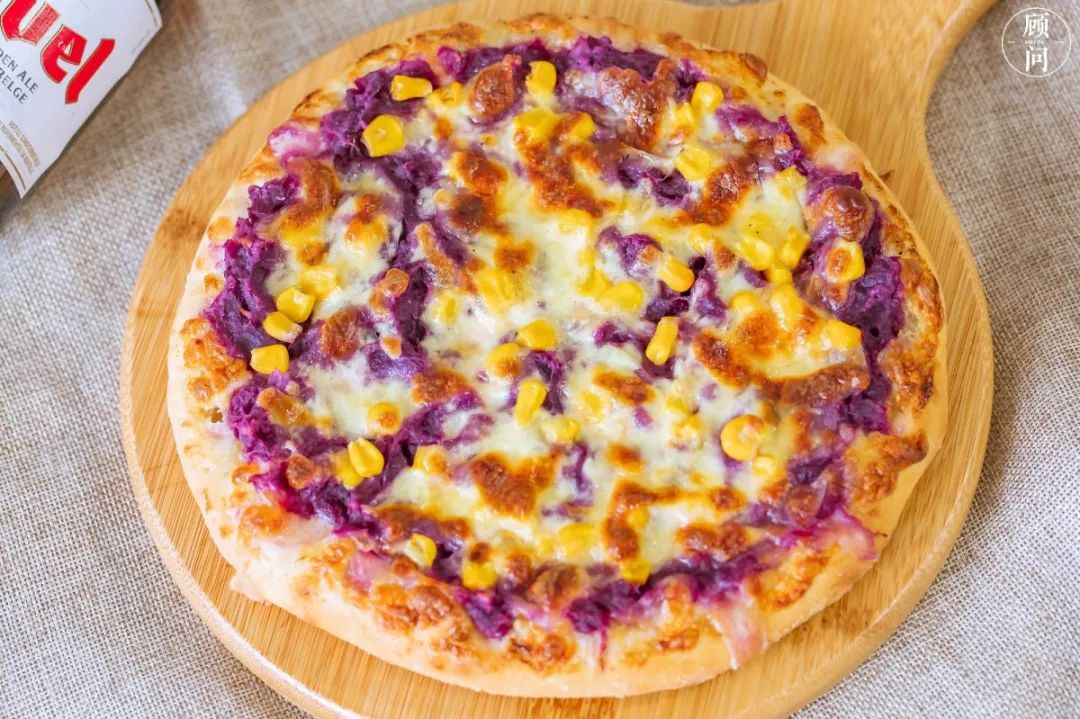 可口的披萨超大的紫薯图片