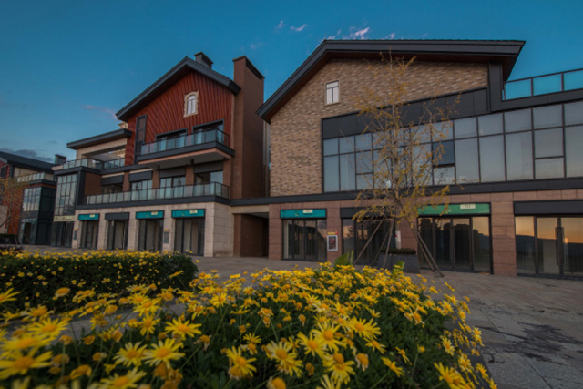 王府井61滇池小镇商业空间设计以滇文化为灵魂