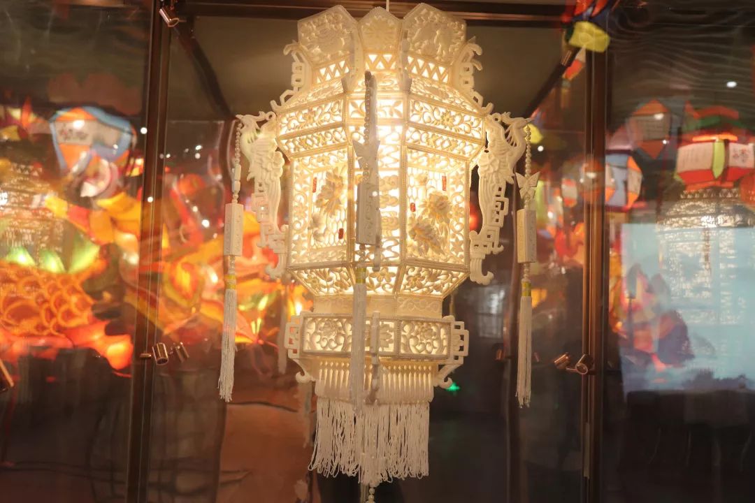非遗文化丨靓到爆灯佛山彩灯在这里亮相至中秋约吗