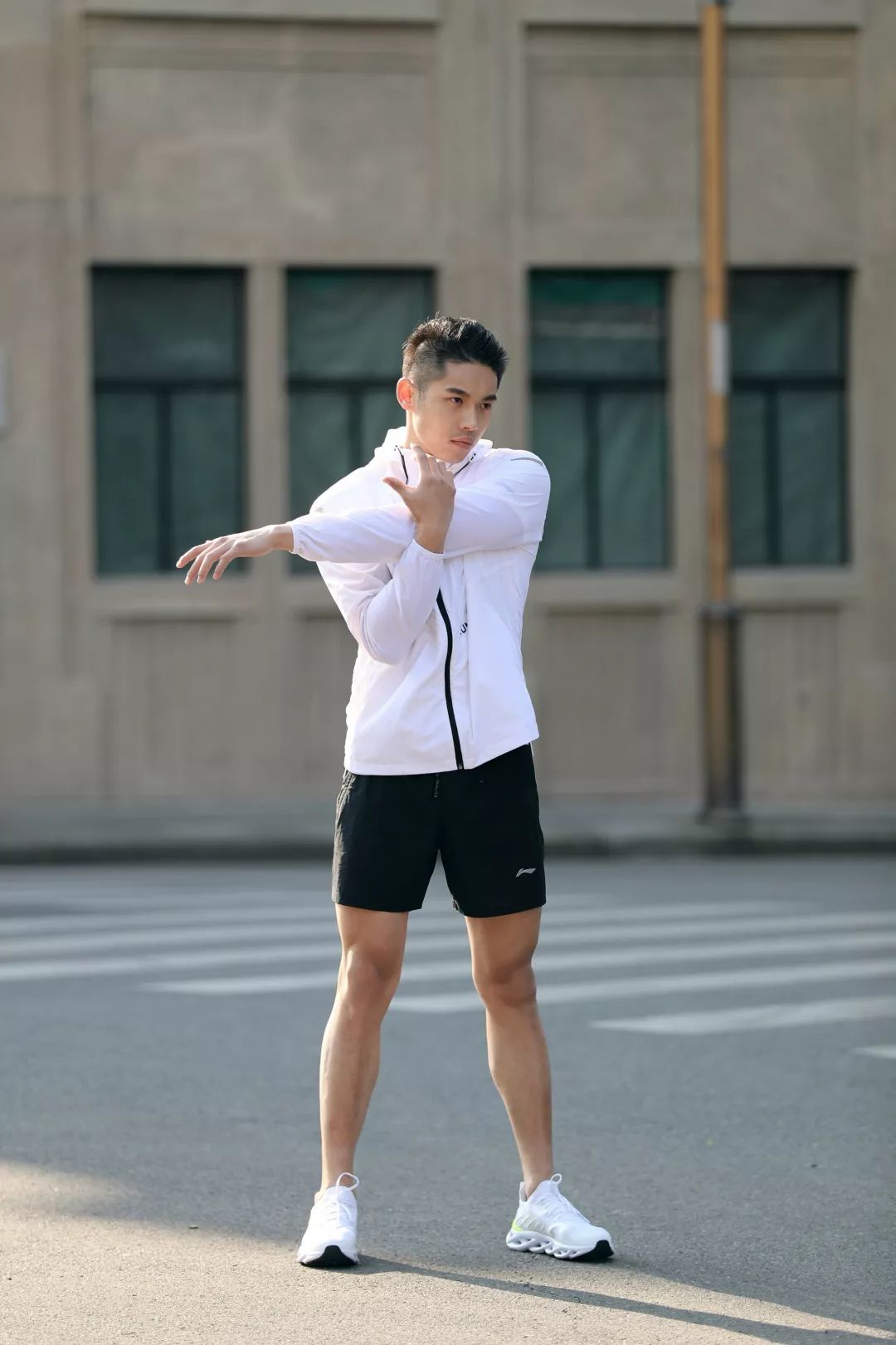 李宁起范儿生活需要这点弧度夏装69折