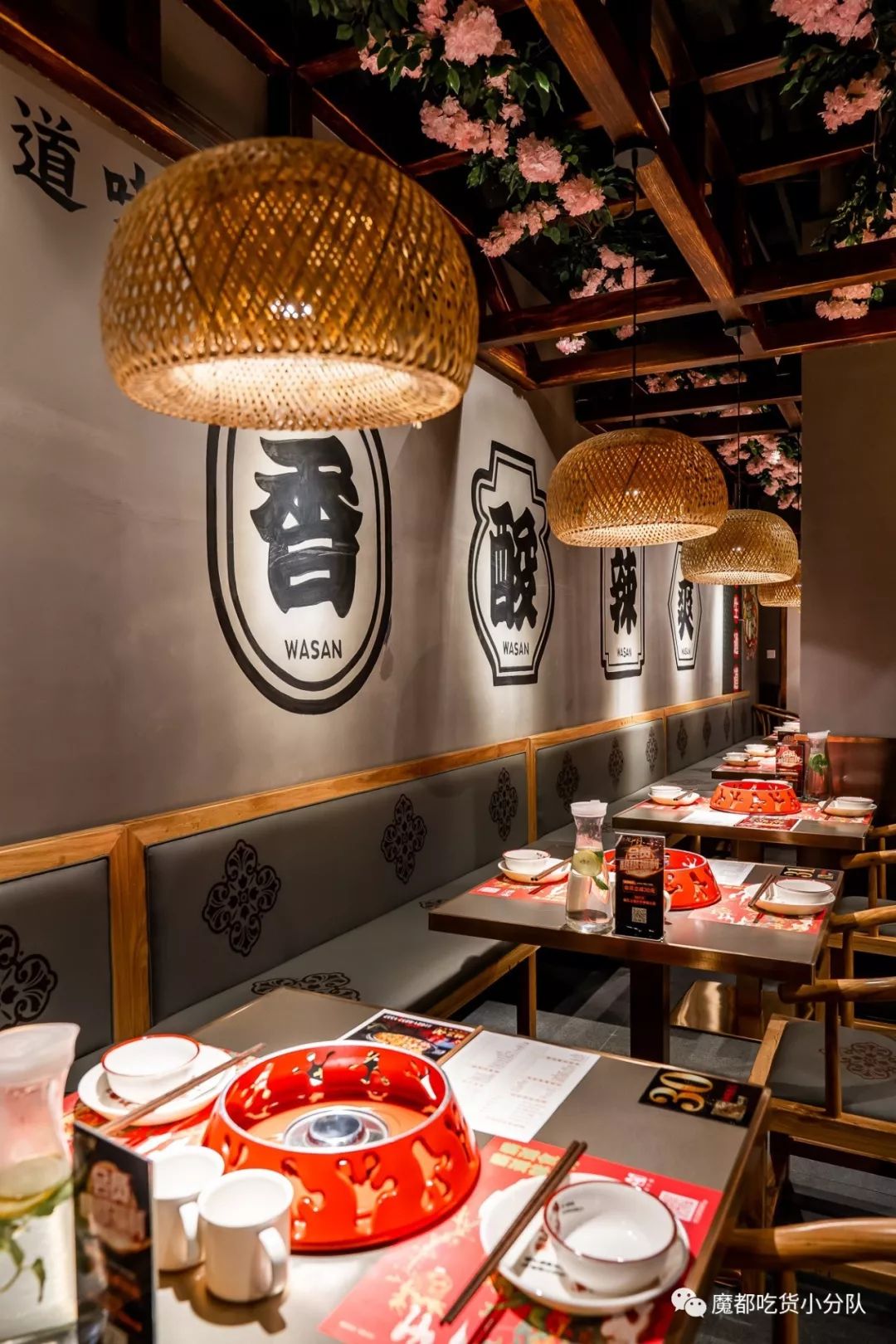 收买成都人的牛蛙店上海刚有