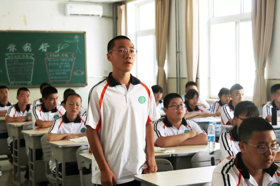 军训磨砺开启优秀之路良乡中学2019级新生军训掠影