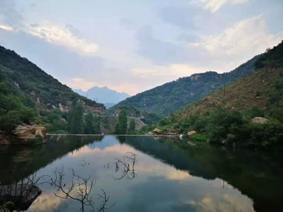 美哉蝎子沟里双石铺