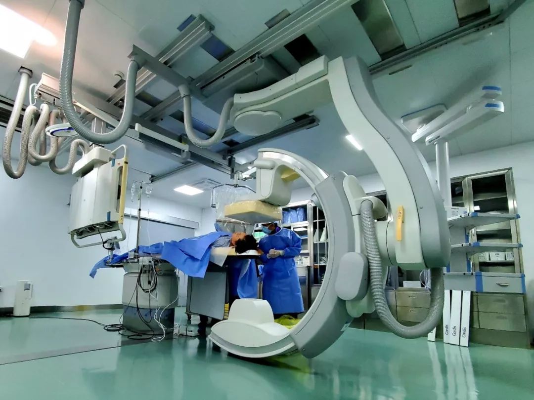 迈进pci医院dsa投用两日玉环二医成功开展10台心脏介入手术