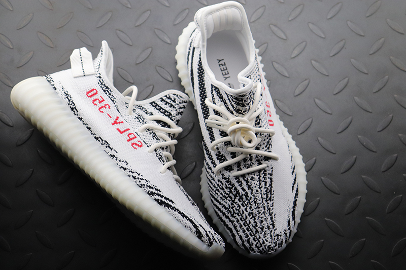 斑马zebra和冰蓝bluetint椰子yeezy350v2boost