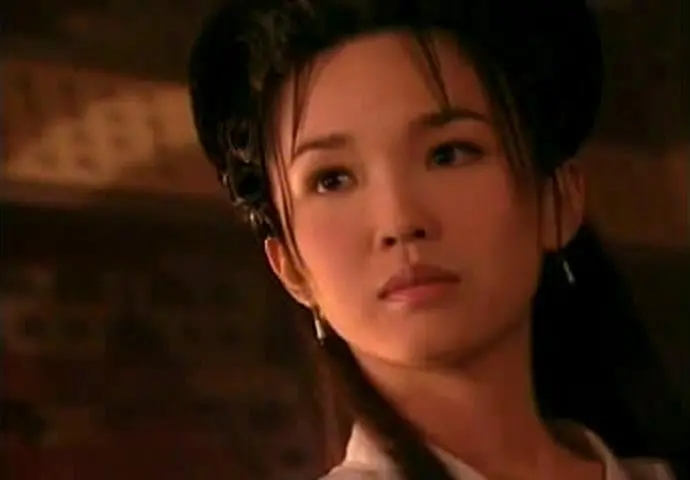 1998年在内地播出一部由李铭顺与范文芳主演的《神雕侠侣》,两人分别