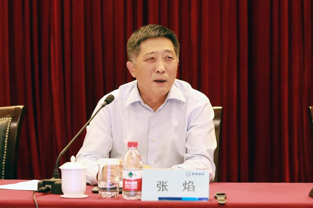 转载2019下半年方向已定隧道人向前进为更好的未来披荆斩棘勇往直前