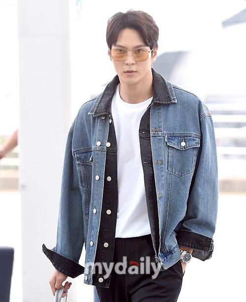 「md photo」 韩国艺人朱元飞往泰国曼谷拍杂志写真