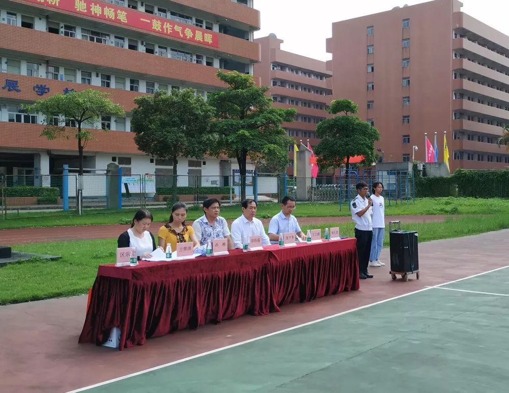 仁者不惧破茧成蝶│记玉岩天健实验学校军训之蜕变篇