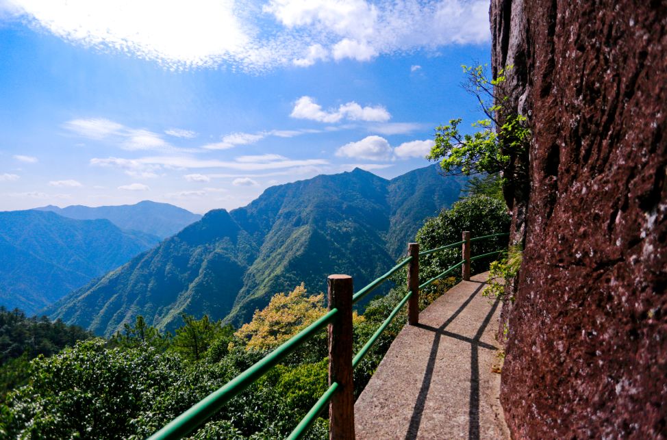 丽水这个地方避暑避出新高度……_龙泉