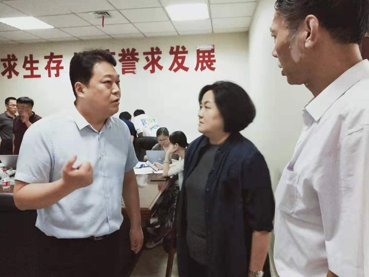 国家市场监管总局对我区百跃羊乳集团开展婴粉生产企业食品安全生产