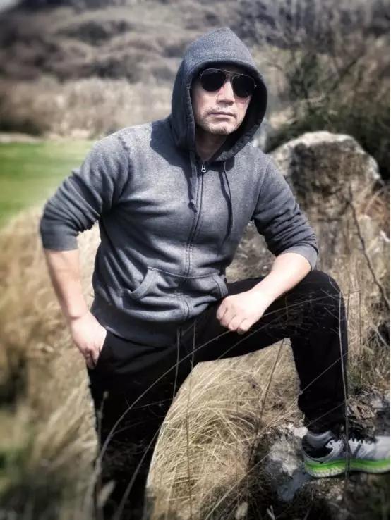 旭日阳刚王旭这酒怎么喝畅快淋漓为哥们干一杯