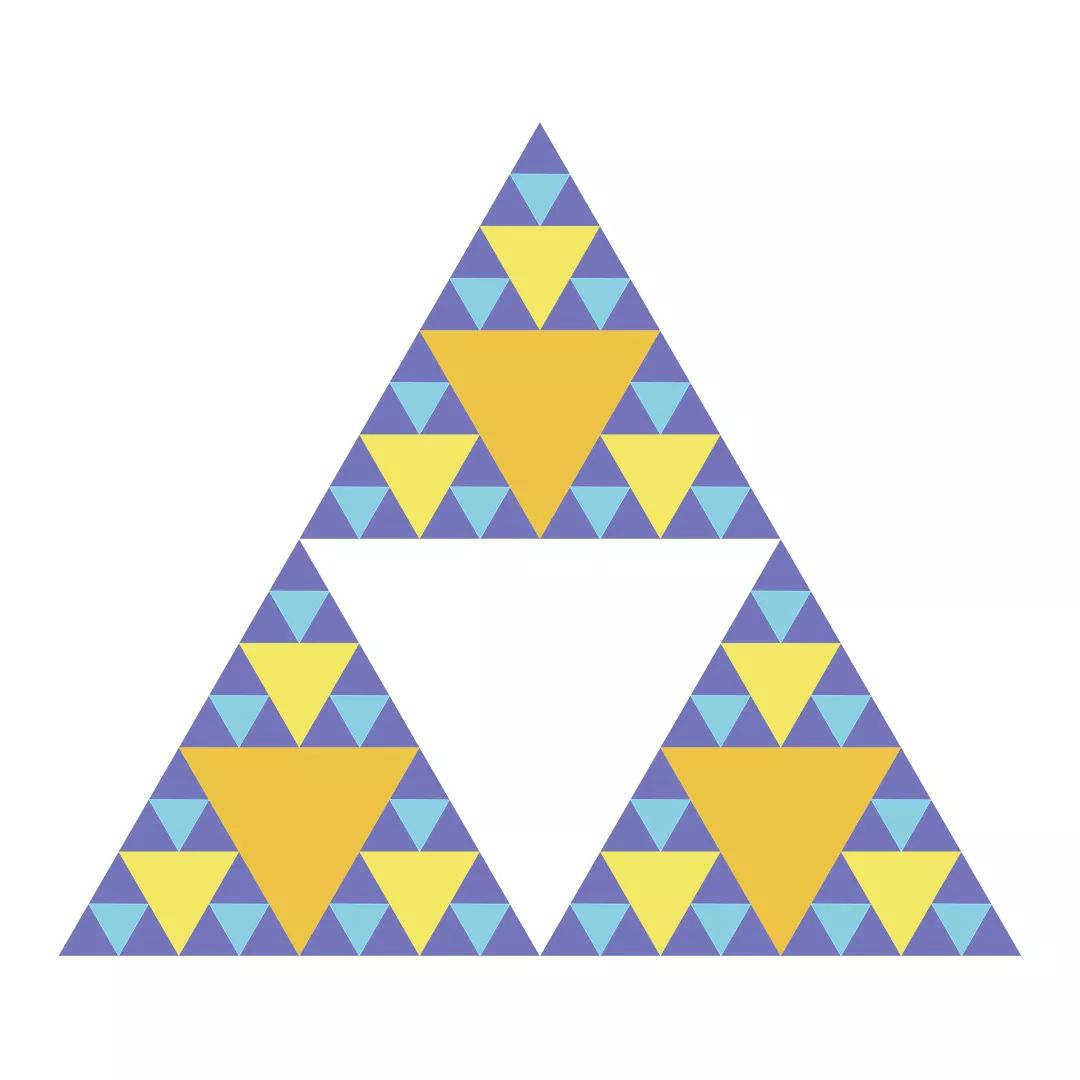 在完成一个超大的谢尔宾斯基三角形之后,还可以让孩子涂上喜欢的颜色