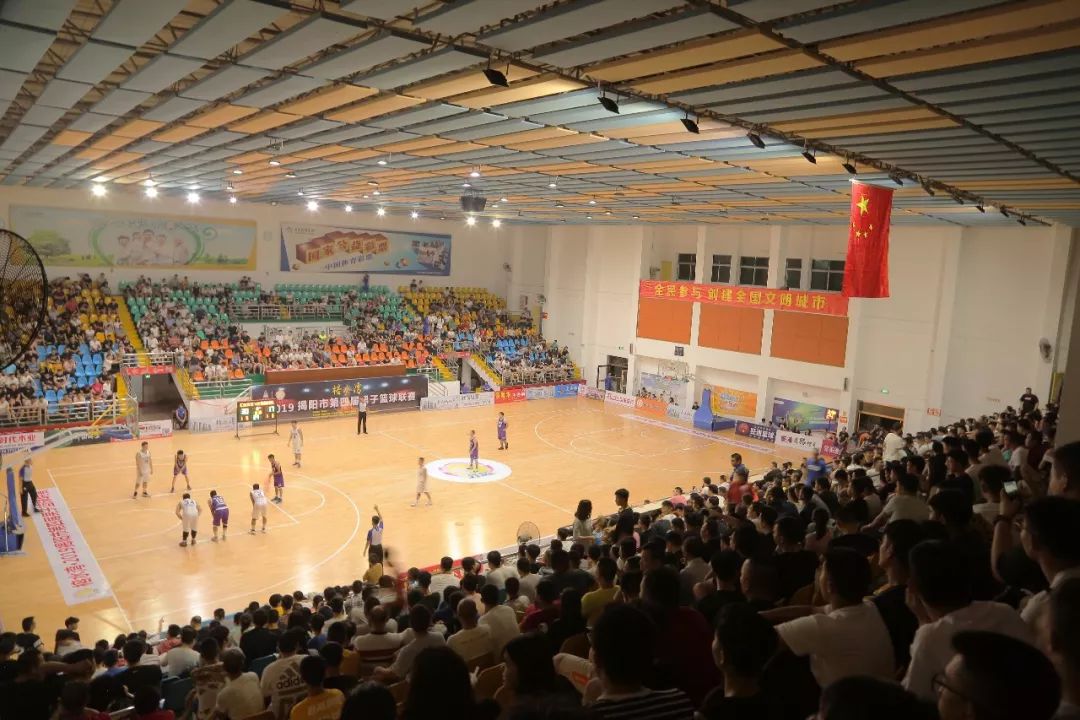 直播预告榕水湾2019揭阳篮球联赛半决赛战罢总决赛今晚一触即发