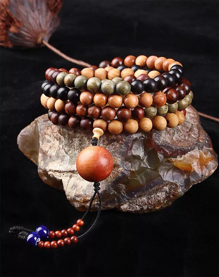 结缘多宝珠丨哪怕人生风雨侵袭,心神安定便是晴天_木香