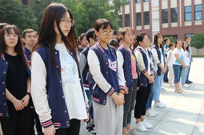 英迪国际学校隆重举行20192020学年度开学典礼