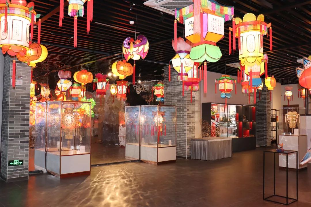 非遗文化丨靓到爆灯佛山彩灯在这里亮相至中秋约吗