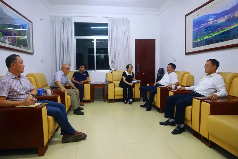 全力以赴,看坂里乡干部如何"逐鹿"