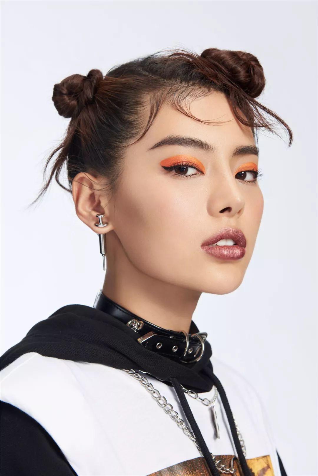 原创换季先换妆2019秋冬三大最美流行色让你轻松get当红妆容