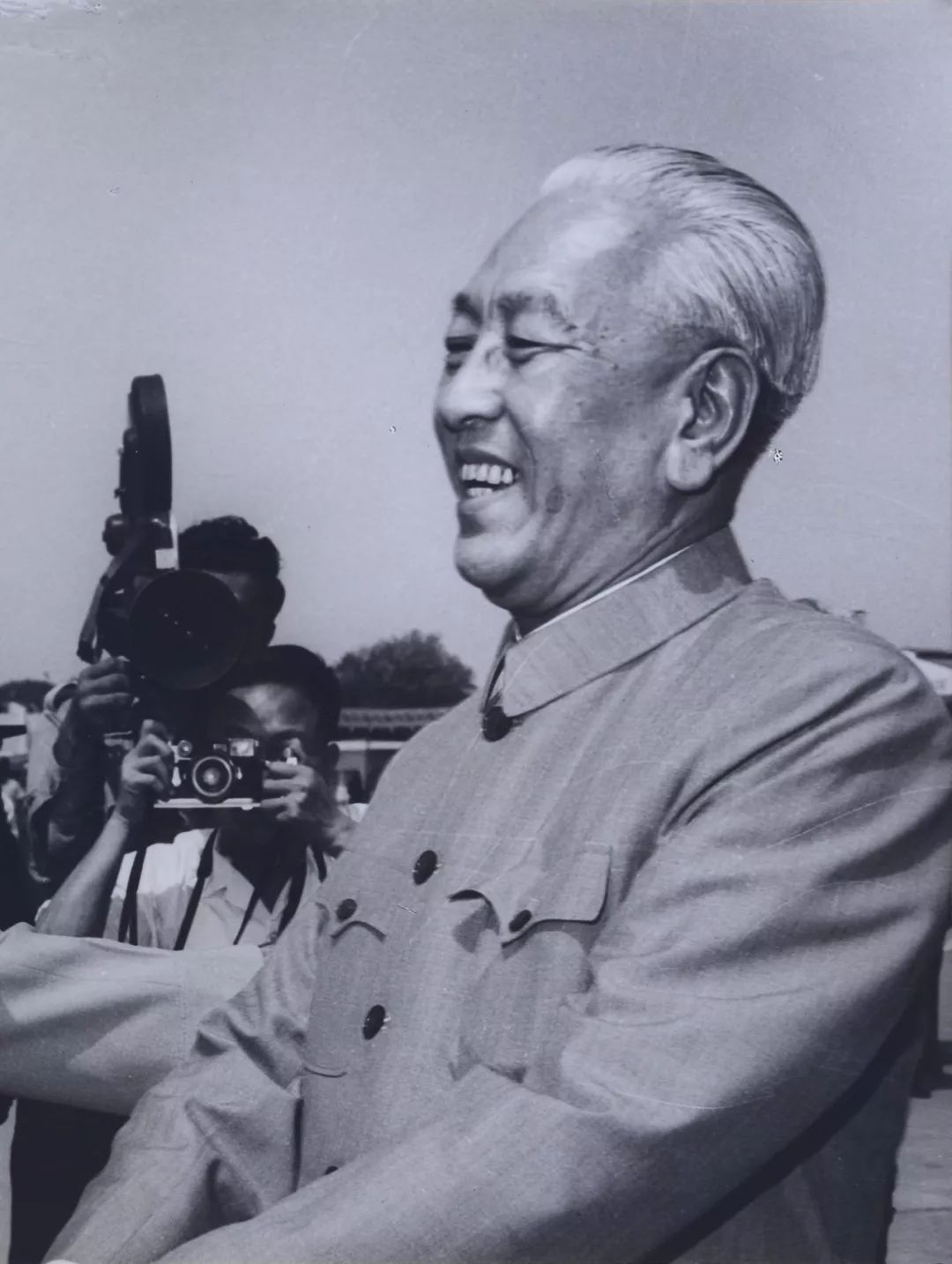 原副总理、军委秘书长、国务委员兼国防部长耿飚诞辰110周年,专访长女耿莹-搜狐大视野-搜狐新闻
