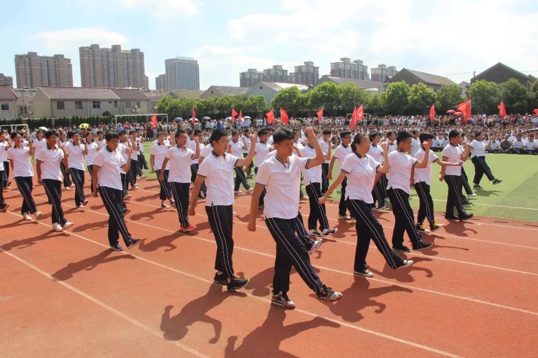 再见军训你好高中射阳县第二中学2019级高一新生军训闭营