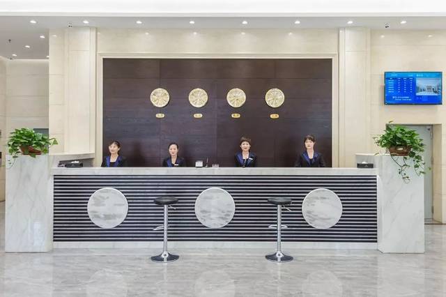 揭秘岚枫酒店盛大开业带给你精英式生活新体验