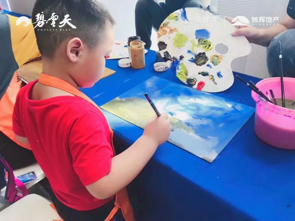 向右滑动观看更多每个孩子都是天生的艺术家,绘画,书