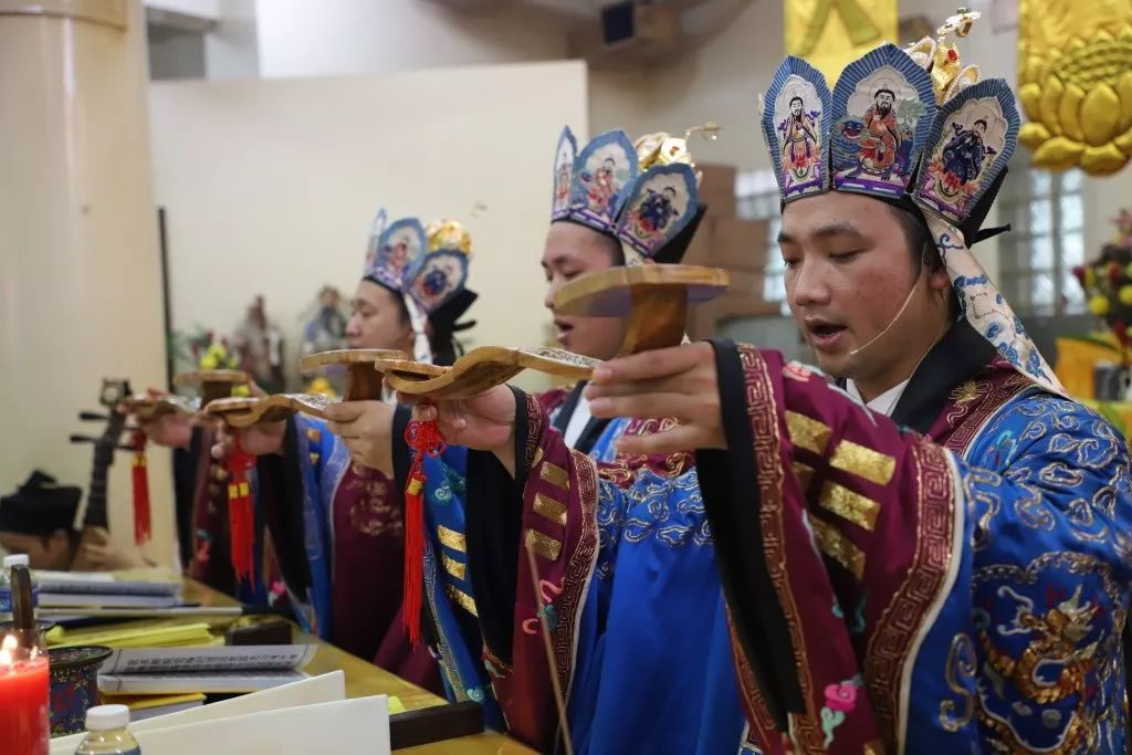 视频图集新加坡三清宫超度大法会圆满全真青玄济炼铁罐施食全集