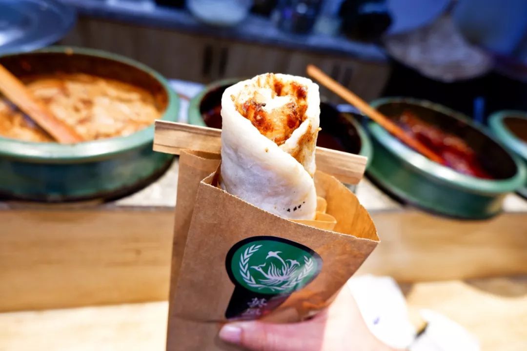 北京终于有了一家,最原汁原味的烧饵块.