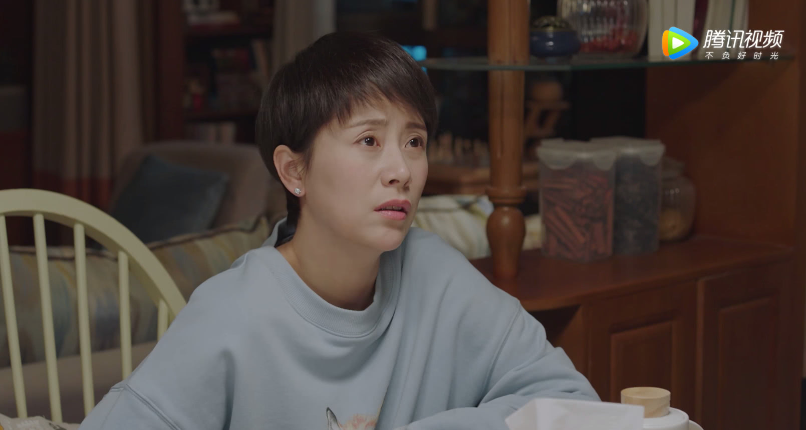 林磊儿一直以来的梦想就是考上清华的物理系,当然他